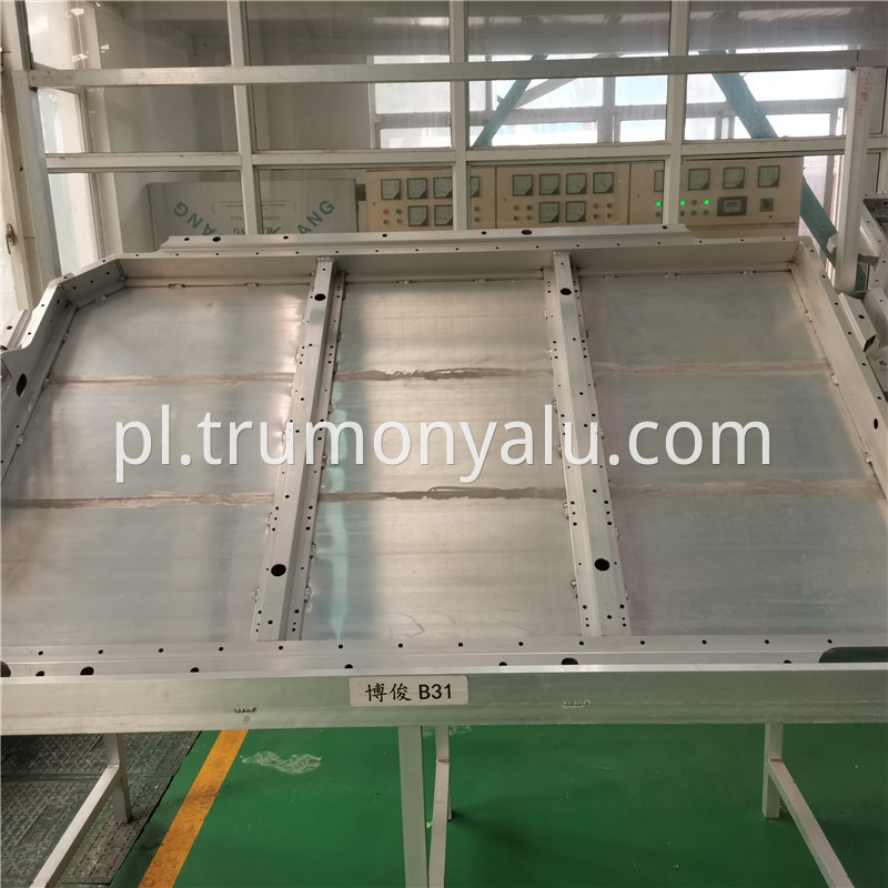 Aluminum Battery Tray03